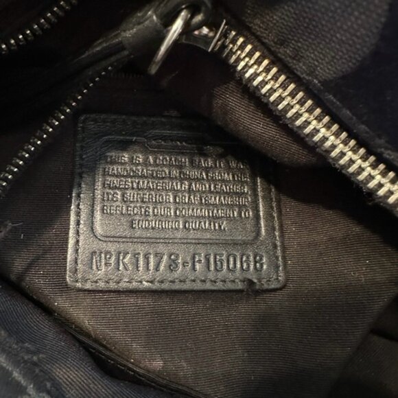 2 Purses—2 COACH Bags Zipper Issues / tear Years 2006 & 2011 NWOT + 4 COACH tags - Picture 2 of 16